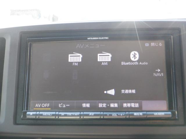 Ｎ－ＯＮＥ スタンダード・ローダウン　ＥＴＣ　ナビ　衝突被害軽減システム　スマートキー　アイドリングストップ　電動格納ミラー　ベンチシート　ＣＶＴ　盗難防止システム　ＡＢＳ　ＥＳＣ　ＵＳＢ　ミュージックプレイヤー接続可　Ｂｌｕｅｔｏｏｔｈ（7枚目）