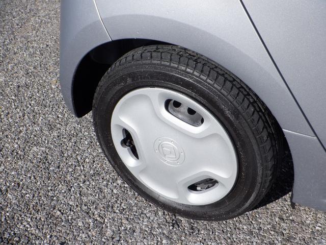 Ｎ－ＯＮＥ スタンダード・ローダウン　ＥＴＣ　ナビ　衝突被害軽減システム　スマートキー　アイドリングストップ　電動格納ミラー　ベンチシート　ＣＶＴ　盗難防止システム　ＡＢＳ　ＥＳＣ　ＵＳＢ　ミュージックプレイヤー接続可　Ｂｌｕｅｔｏｏｔｈ（20枚目）