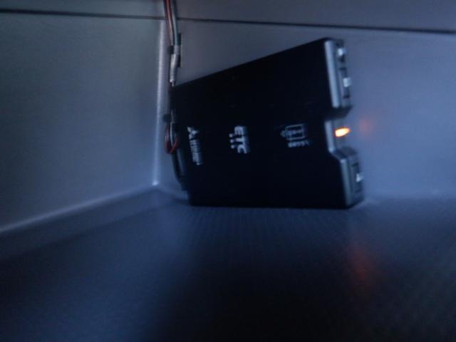 NV200バネットワゴン 16X-3R ETC バックカメラ ナビ レーンアシスト 衝突被害軽減システム 両側スライドドア オートライト スマートキー 3列シート AT USB ミュージックプレイヤー接続可 Bluetooth(14枚目)