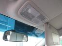 ハイブリッド　バックカメラ　ナビ　ＣＤ　ＵＳＢ　横滑り防止装置　トラクションコントロール　スマートキー　盗難防止装置　オートＡＣ（23枚目）