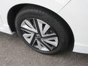 ハイブリッド　バックカメラ　ナビ　ＣＤ　ＵＳＢ　横滑り防止装置　トラクションコントロール　スマートキー　盗難防止装置　オートＡＣ（38枚目）