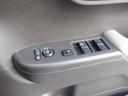 Ｌホンダセンシング　ＥＴＣ　バックカメラ　ナビ　クリアランスソナー　オートクルーズコントロール　レーンアシスト　衝突被害軽減システム　スマートキー　アイドリングストップ　電動格納ミラー　シートヒーター　ベンチシート（27枚目）