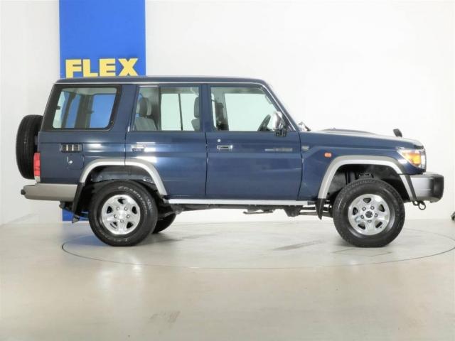 4.0 4WD 1オーナー車 オプショングリル(4枚目)
