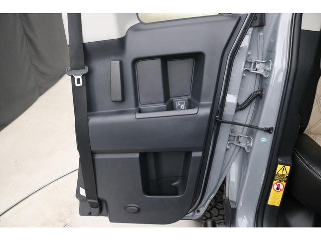 ベースグレード 新品2UP 新品ジオランダーX-ATタイヤ BKG専用17AW トレイル仕様 純正ルーフラック バックカメラ LEDヘッドライト 寒冷地仕様 JAOSサイドステップ JAOSスポーツマフラー ETC(54枚目)