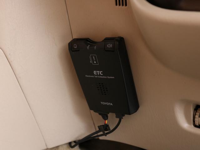 ランドクルーザー１００ ＶＸリミテッド　丸目換装　新品ＤＥＡＮカルフォルニア　新品ジオランダーＭＴタイヤ　新品シートカバー　ＮＡＲＤＩステアリング　ガナドールマフラー　バックカメラ　フリップダウンモニター　フロアマット　サイドカメラ　ＥＴＣ（46枚目）