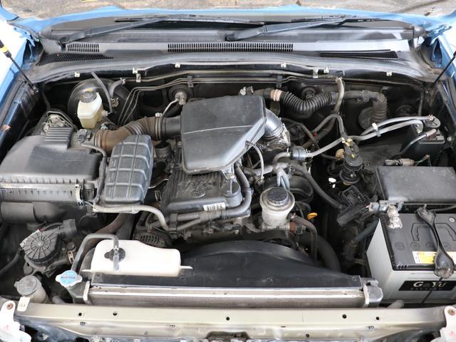 TOYOTA HILUX SURF