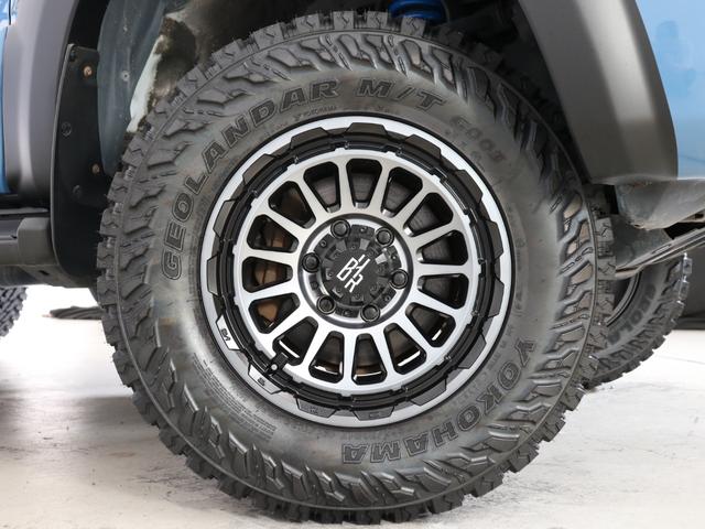 TOYOTA HILUX SURF