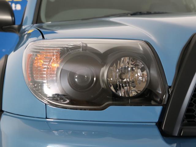 TOYOTA HILUX SURF