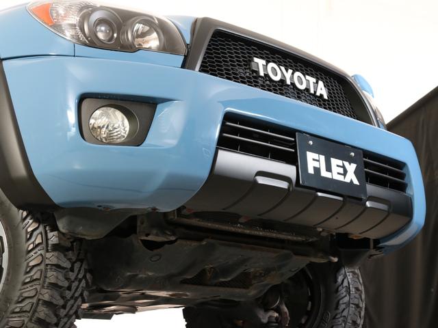 TOYOTA HILUX SURF