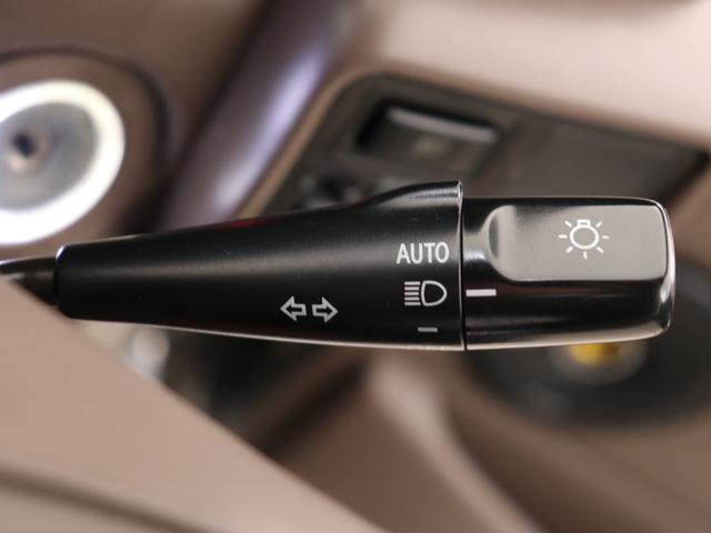 ランドクルーザー８０ ＶＸリミテッド　買取車両　ＲｅｎｏｃａシリーズＷｏｎｄｅｒ　ディーゼルターボ　シルバーペイント　ナローボディー　リフトアップ　ＴＯＹＯＭＴタイヤ　ＤＥＡＮカリフォルニアＡＷ　カロッツェリア製ナビ　バックカメラ　ＥＴＣ（41枚目）