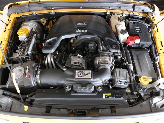 ジープ・ラングラー ルビコン 新品エクストリームJ08ホイール&新品ジオランダーMTタイヤ オートヘッドライト フォグランプ 衝突軽減ブレーキ付きソナー アダプティブクルーズコントロール バックカメラ 前後デフロック ロックレール(9枚目)