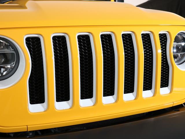 ジープ・ラングラー ルビコン 新品エクストリームJ08ホイール&新品ジオランダーMTタイヤ オートヘッドライト フォグランプ 衝突軽減ブレーキ付きソナー アダプティブクルーズコントロール バックカメラ 前後デフロック ロックレール(27枚目)