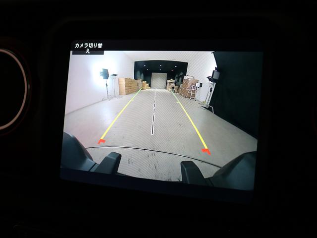 ジープ・ラングラー ルビコン 新品エクストリームJ08ホイール&新品ジオランダーMTタイヤ オートヘッドライト フォグランプ 衝突軽減ブレーキ付きソナー アダプティブクルーズコントロール バックカメラ 前後デフロック ロックレール(44枚目)