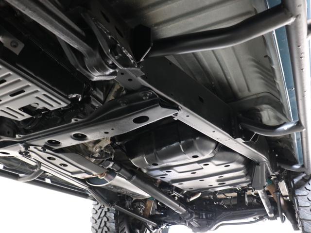 ランドクルーザー80 VXリミテッド VXリミテッドグレード スモーキーブルーペイント ブッシュワーカー風オーバーフェンダー 輸出用角目4灯ヘッドライト 新品ジオランダーMTタイヤ 新品ジムラインAW 新品ブラウンクラシックシートカバー(17枚目)