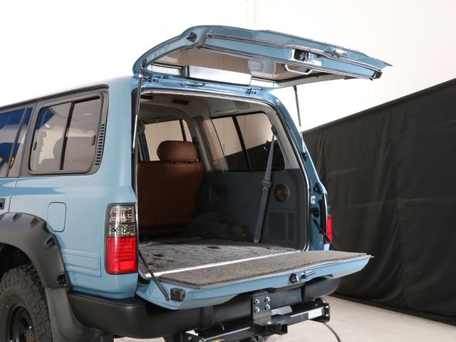 ランドクルーザー80 VXリミテッド VXリミテッドグレード スモーキーブルーペイント ブッシュワーカー風オーバーフェンダー 輸出用角目4灯ヘッドライト 新品ジオランダーMTタイヤ 新品ジムラインAW 新品ブラウンクラシックシートカバー(39枚目)