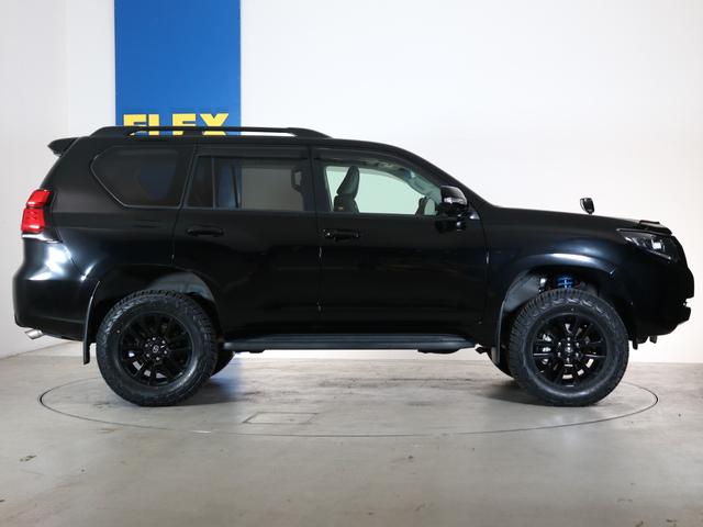 ランドクルーザープラド TX Lパッケージ・ブラックエディション ブラックエディション ディーゼルターボモデル 2インチリフトアップ 純正18インチAW ALPINEBIG-X9インチナビ バックカメラ ALPINEフリップダウンモニター VIPERセキュリティー(11枚目)