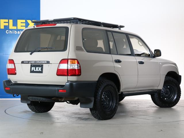 ランドクルーザー100 VXリミテッド Gセレクション ベージュカラーペイント 丸目ヘッドライト 横文字トヨタグリル 鉄チンホイール ARBフラックラック マルチレス HDDサイバーナビ バックカメラ ETC レザー調コンビシートカバー ウッドステアリング(10枚目)