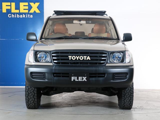 ランドクルーザー100 VXリミテッド Gセレクション ベージュカラーペイント 丸目ヘッドライト 横文字トヨタグリル 鉄チンホイール ARBフラックラック マルチレス HDDサイバーナビ バックカメラ ETC レザー調コンビシートカバー ウッドステアリング(22枚目)