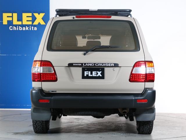 ランドクルーザー100 VXリミテッド Gセレクション ベージュカラーペイント 丸目ヘッドライト 横文字トヨタグリル 鉄チンホイール ARBフラックラック マルチレス HDDサイバーナビ バックカメラ ETC レザー調コンビシートカバー ウッドステアリング(23枚目)