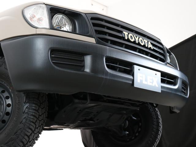 ランドクルーザー100 VXリミテッド Gセレクション ベージュカラーペイント 丸目ヘッドライト 横文字トヨタグリル 鉄チンホイール ARBフラックラック マルチレス HDDサイバーナビ バックカメラ ETC レザー調コンビシートカバー ウッドステアリング(27枚目)