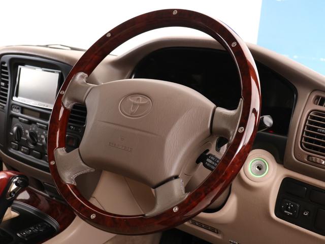 ランドクルーザー100 VXリミテッド Gセレクション ベージュカラーペイント 丸目ヘッドライト 横文字トヨタグリル 鉄チンホイール ARBフラックラック マルチレス HDDサイバーナビ バックカメラ ETC レザー調コンビシートカバー ウッドステアリング(37枚目)