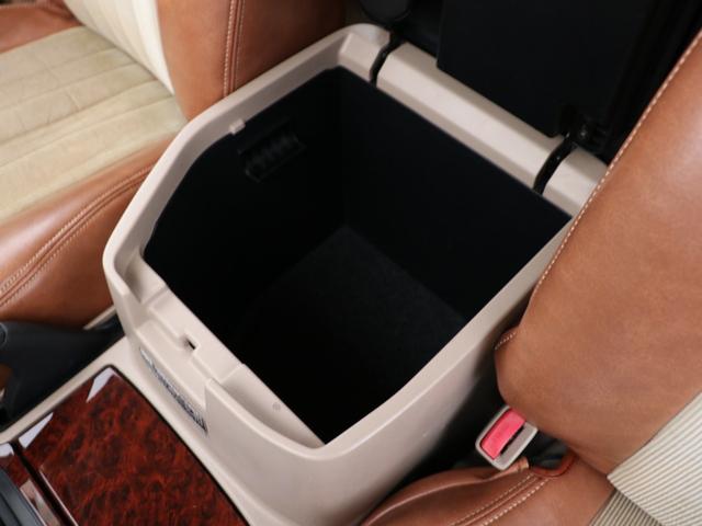 ランドクルーザー100 VXリミテッド Gセレクション ベージュカラーペイント 丸目ヘッドライト 横文字トヨタグリル 鉄チンホイール ARBフラックラック マルチレス HDDサイバーナビ バックカメラ ETC レザー調コンビシートカバー ウッドステアリング(65枚目)