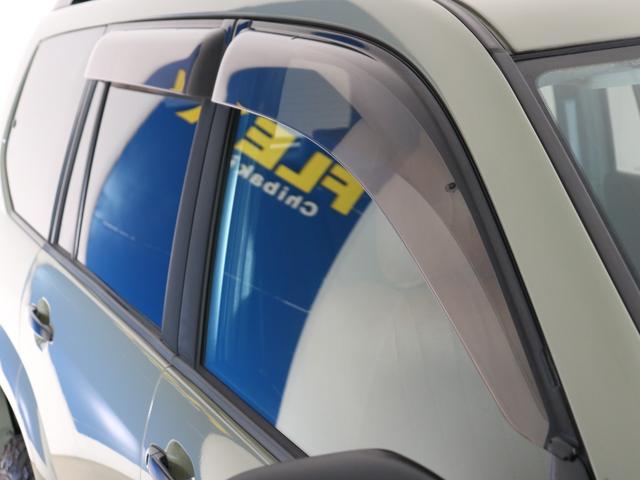 ランドクルーザープラド ＴＸ　シダーグリーンＮＥＷオールペイント　丸目ヘッドライト　内張張り替え　ＴＯＹＯＴＡロゴグリル　純正ＧＸ４７０テール　ＢＲＵＴ１６インチＡＷ　ＢＦグッドリッチＡＴ　クラシックシートカバー　ナローボディ換装（31枚目）