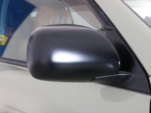 ランドクルーザープラド ＴＸ　シダーグリーンＮＥＷオールペイント　丸目ヘッドライト　内張張り替え　ＴＯＹＯＴＡロゴグリル　純正ＧＸ４７０テール　ＢＲＵＴ１６インチＡＷ　ＢＦグッドリッチＡＴ　クラシックシートカバー　ナローボディ換装（32枚目）