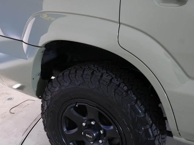 ランドクルーザープラド ＴＸ　シダーグリーンＮＥＷオールペイント　丸目ヘッドライト　内張張り替え　ＴＯＹＯＴＡロゴグリル　純正ＧＸ４７０テール　ＢＲＵＴ１６インチＡＷ　ＢＦグッドリッチＡＴ　クラシックシートカバー　ナローボディ換装（35枚目）