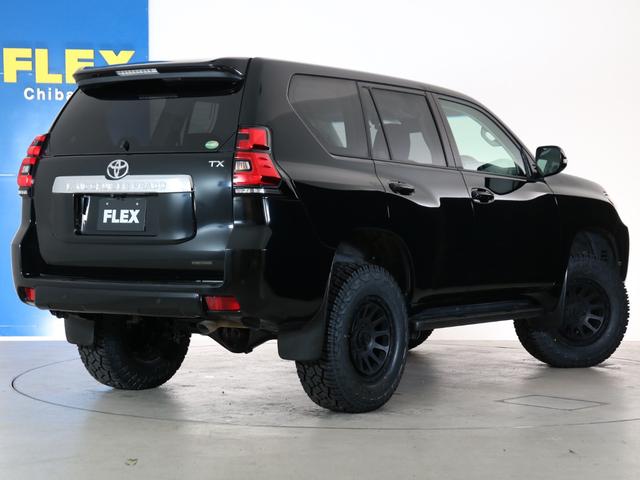 ランドクルーザープラド ＴＸ　新品リフトアップコイル　新品ヨコハマＸ－ＡＴ　２７５／７０Ｒ１７　デルタフォースＡＷ　新品ブラックレザー調シートカバー　新品ウッドコンビステアリング　純正ナビ　ＥＴＣ　バックカメラ　ドライブレコーダー（10枚目）