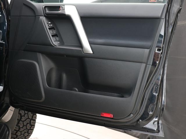 ランドクルーザープラド ＴＸ　新品リフトアップコイル　新品ヨコハマＸ－ＡＴ　２７５／７０Ｒ１７　デルタフォースＡＷ　新品ブラックレザー調シートカバー　新品ウッドコンビステアリング　純正ナビ　ＥＴＣ　バックカメラ　ドライブレコーダー（53枚目）