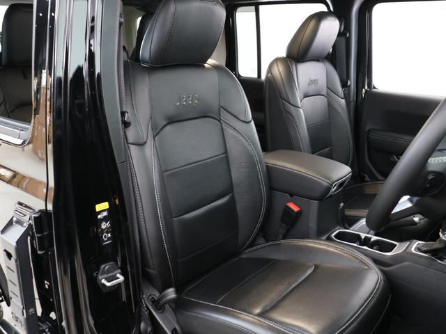 サイドステップ付きですので乗り降りもさほど苦労しません！