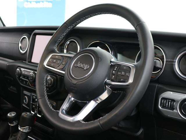 純正ステアリング！