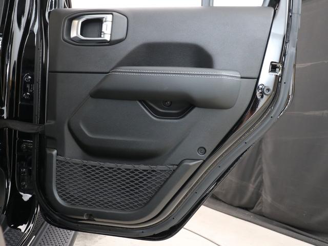 右後ろドアリム！