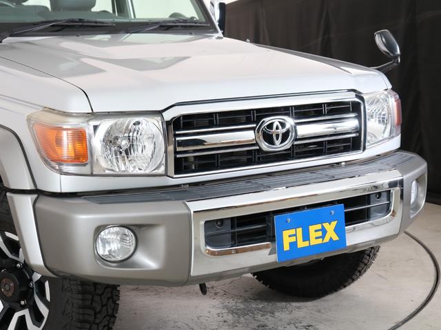 ランドクルーザー70 再販76 シルバーメタリックカラー 再再販70純正ホイール 新品ジオランダーX-ATタイヤ フロアマット 前後デフロック カロッツェリア製7インチナビ バックカメラ ETC フォグランプ 寒冷地仕様(24枚目)