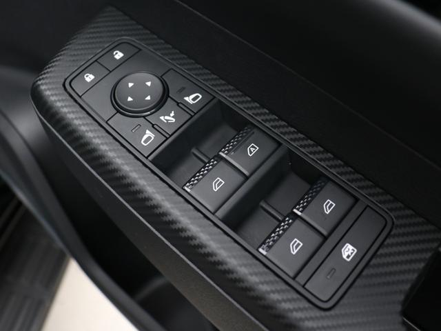 トライトン ＧＳＲ　新車ＧＳＲグレードパートタイム４駆ＸＥＬＦ０２ＡＷジオランダーＸ－ＡＴタイヤ　マルチアラウンドモニター　衝突被害軽減ブレーキ　踏み間違い衝突防止アシストレーンキープアシストレーダークルーズコントロール（64枚目）