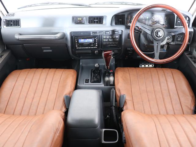 ランドクルーザー８０ ＶＸリミテッド　ＮＥＷカーキカラーペイント　ナローボディー換装　リフトアップ　角目４灯ヘッドライト　新品ジオランダーＸ－ＡＴタイヤ　新品ＤＥＡＮクロスカントリーＡＷ　オリジナルショックアブソーバー　オリジナルコイル（8枚目）