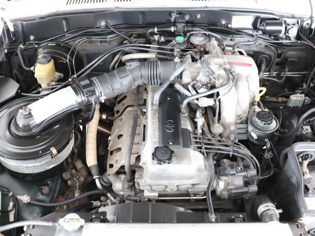 ランドクルーザー８０ ＶＸリミテッド　ＮＥＷカーキカラーペイント　ナローボディー換装　リフトアップ　角目４灯ヘッドライト　新品ジオランダーＸ－ＡＴタイヤ　新品ＤＥＡＮクロスカントリーＡＷ　オリジナルショックアブソーバー　オリジナルコイル（9枚目）