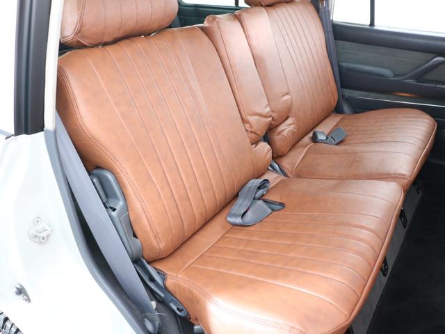 ランドクルーザー８０ ＶＸリミテッド　ＮＥＷカーキカラーペイント　ナローボディー換装　リフトアップ　角目４灯ヘッドライト　新品ジオランダーＸ－ＡＴタイヤ　新品ＤＥＡＮクロスカントリーＡＷ　オリジナルショックアブソーバー　オリジナルコイル（13枚目）