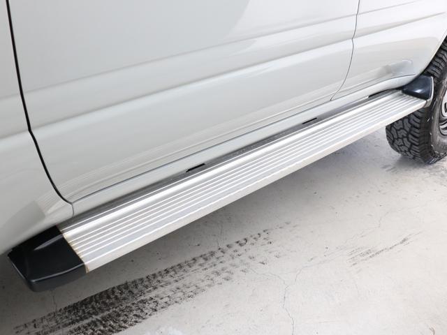 ランドクルーザー８０ ＶＸリミテッド　ＮＥＷカーキカラーペイント　ナローボディー換装　リフトアップ　角目４灯ヘッドライト　新品ジオランダーＸ－ＡＴタイヤ　新品ＤＥＡＮクロスカントリーＡＷ　オリジナルショックアブソーバー　オリジナルコイル（30枚目）