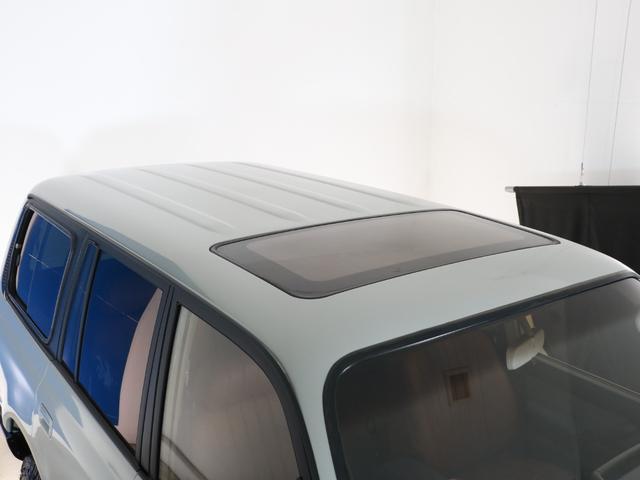 ランドクルーザー８０ ＶＸリミテッド　ＮＥＷカーキカラーペイント　ナローボディー換装　リフトアップ　角目４灯ヘッドライト　新品ジオランダーＸ－ＡＴタイヤ　新品ＤＥＡＮクロスカントリーＡＷ　オリジナルショックアブソーバー　オリジナルコイル（31枚目）