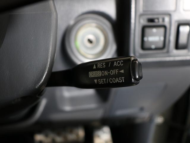 ランドクルーザー８０ ＶＸリミテッド　ＮＥＷカーキカラーペイント　ナローボディー換装　リフトアップ　角目４灯ヘッドライト　新品ジオランダーＸ－ＡＴタイヤ　新品ＤＥＡＮクロスカントリーＡＷ　オリジナルショックアブソーバー　オリジナルコイル（38枚目）