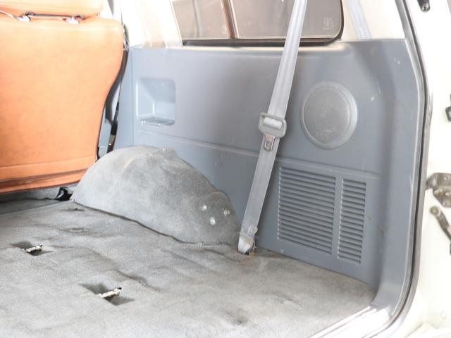 ランドクルーザー８０ ＶＸリミテッド　ＮＥＷカーキカラーペイント　ナローボディー換装　リフトアップ　角目４灯ヘッドライト　新品ジオランダーＸ－ＡＴタイヤ　新品ＤＥＡＮクロスカントリーＡＷ　オリジナルショックアブソーバー　オリジナルコイル（44枚目）