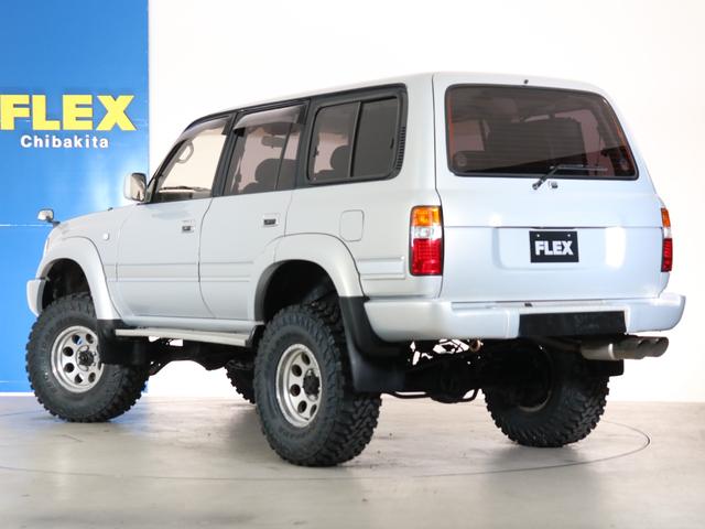 ランドクルーザー８０ 　下取り車　ハイリフト　後期型　新品ジオＭＴタイヤ　社外１６インチＡＷ　カロッツェリア製７インチナビ　ＥＴＣ　ウッドシフトノブ　ウッドステアリング　新品フロントグリル　新品３色テールランプ　サンルーフ（21枚目）