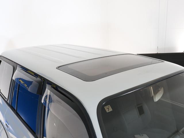 ランドクルーザー８０ 　下取り車　ハイリフト　後期型　新品ジオＭＴタイヤ　社外１６インチＡＷ　カロッツェリア製７インチナビ　ＥＴＣ　ウッドシフトノブ　ウッドステアリング　新品フロントグリル　新品３色テールランプ　サンルーフ（34枚目）