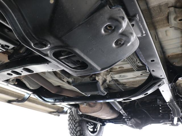 ランドクルーザープラド ＴＸリミテッド　新品ＤＥＡＮカルフォルニア　新品オープンカントリー　ＭＴ新品カロッツェリア製フローティングナビ　新品ウッドステアリング　新品クラシックシートカバー　新品フロアマットバックカメラ　ＥＴＣ（19枚目）