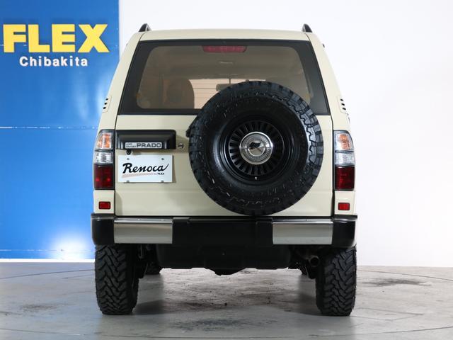 ランドクルーザープラド ＴＸリミテッド　新品ＤＥＡＮカルフォルニア　新品オープンカントリー　ＭＴ新品カロッツェリア製フローティングナビ　新品ウッドステアリング　新品クラシックシートカバー　新品フロアマットバックカメラ　ＥＴＣ（25枚目）