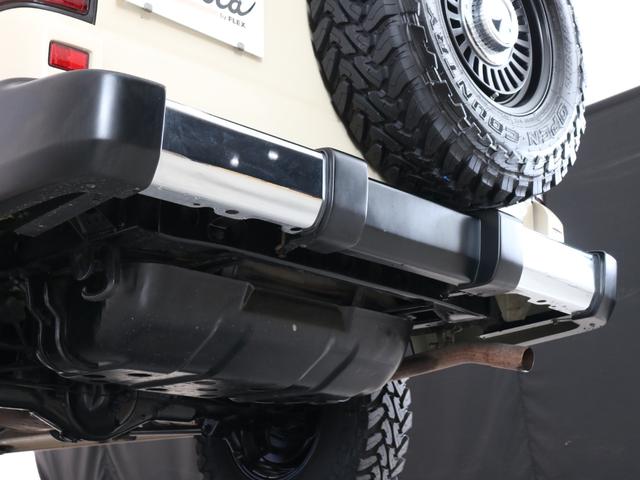 ランドクルーザープラド ＴＸリミテッド　新品ＤＥＡＮカルフォルニア　新品オープンカントリー　ＭＴ新品カロッツェリア製フローティングナビ　新品ウッドステアリング　新品クラシックシートカバー　新品フロアマットバックカメラ　ＥＴＣ（40枚目）