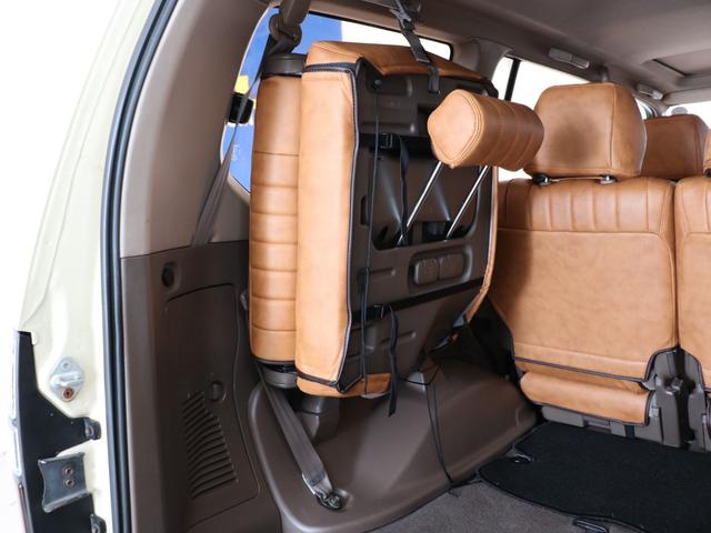 ランドクルーザープラド ＴＸリミテッド　新品ＤＥＡＮカルフォルニア　新品オープンカントリー　ＭＴ新品カロッツェリア製フローティングナビ　新品ウッドステアリング　新品クラシックシートカバー　新品フロアマットバックカメラ　ＥＴＣ（52枚目）