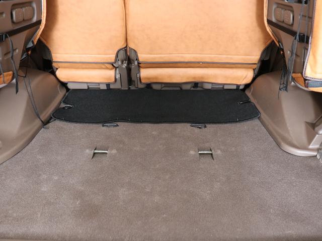 ランドクルーザープラド ＴＸリミテッド　新品ＤＥＡＮカルフォルニア　新品オープンカントリー　ＭＴ新品カロッツェリア製フローティングナビ　新品ウッドステアリング　新品クラシックシートカバー　新品フロアマットバックカメラ　ＥＴＣ（53枚目）